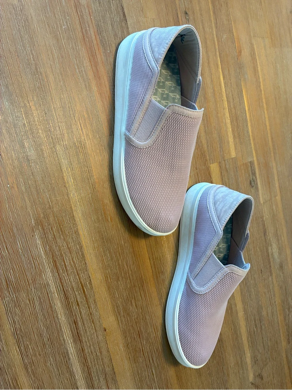 OluKai Slip-On KI’IHELE Shoes